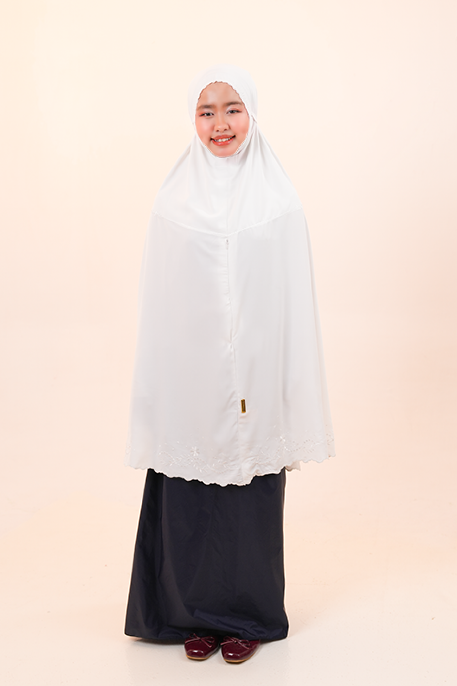 Medina Omra (Tweens) in Vanilla Prayer Wear