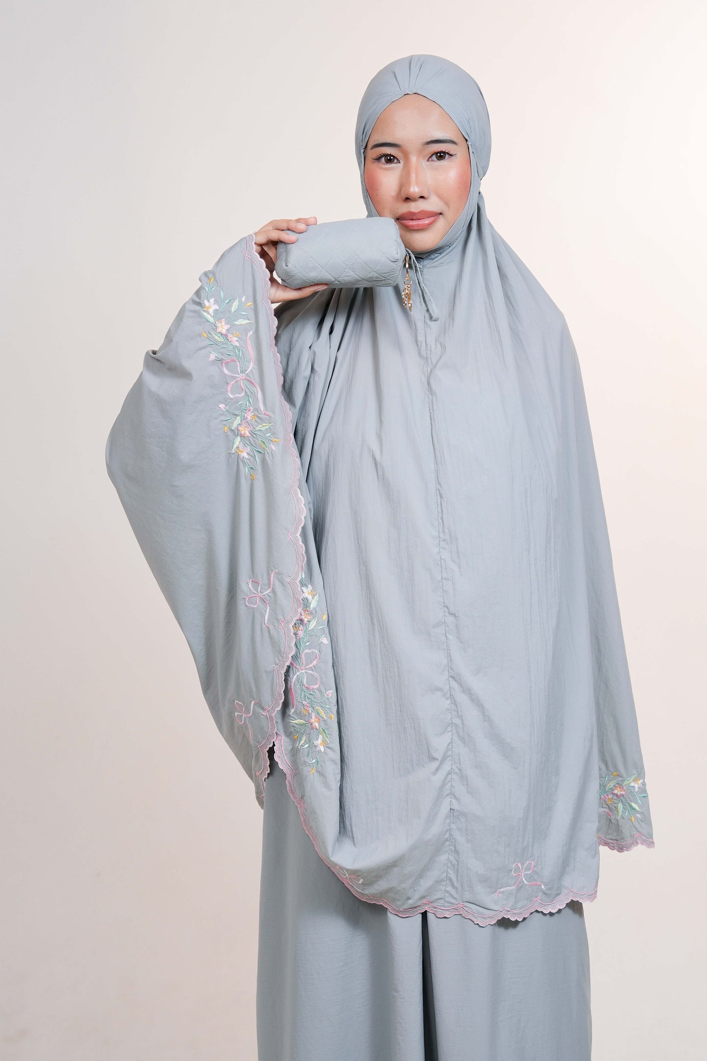 [As Is] Whispered Grace Moonstone Grey / XS Prayer Wear