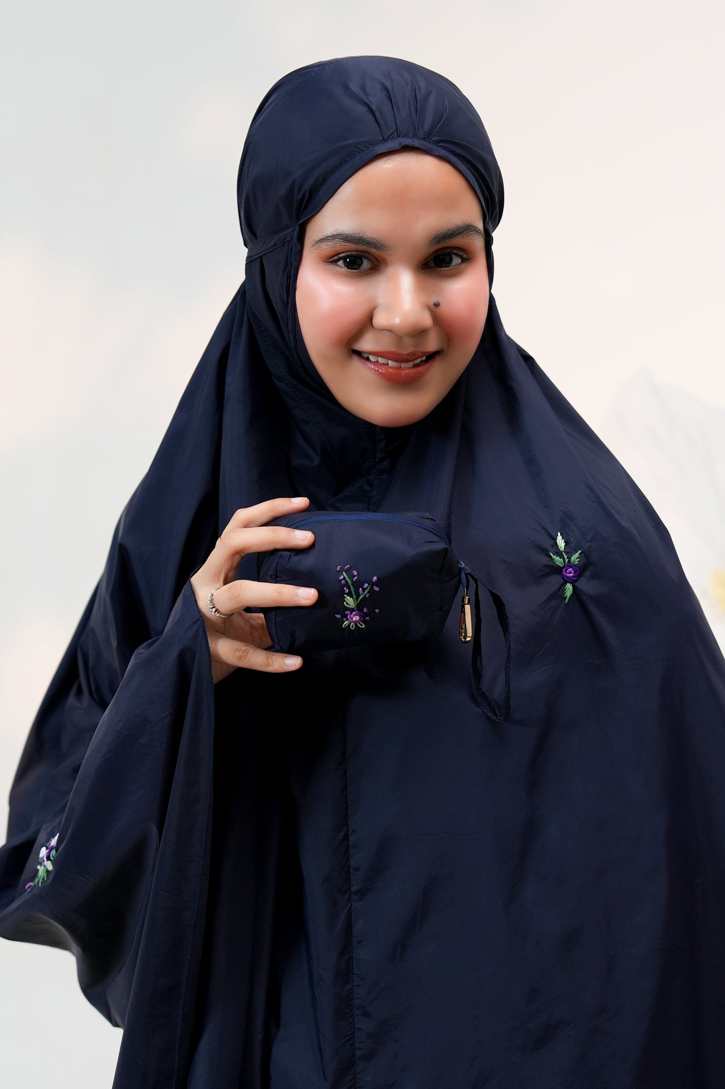 [As Is] The Pocket Tea Navy / XS Prayer Wear