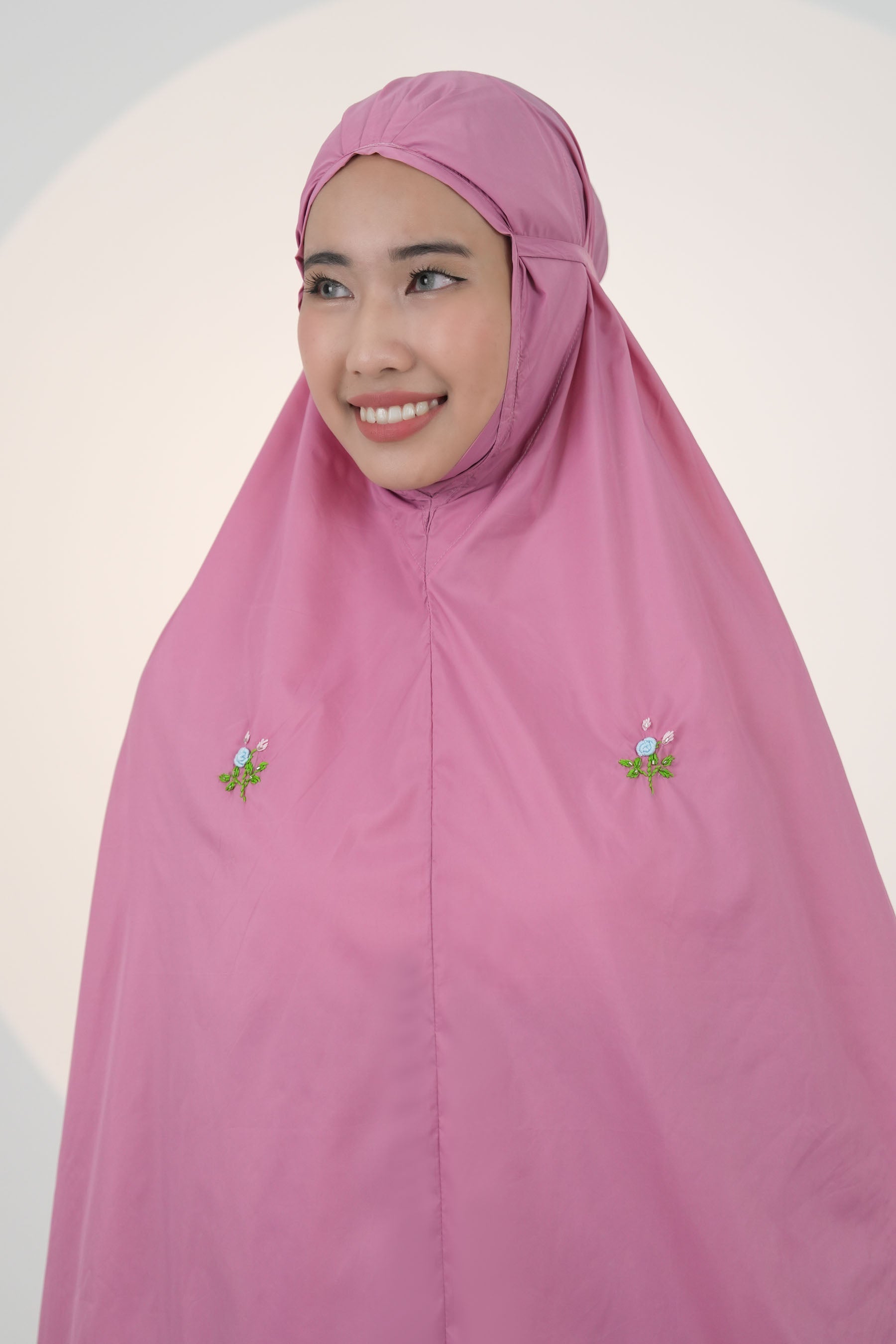 Pocketable Travel Telekung In Bubblegum Prayer Wear