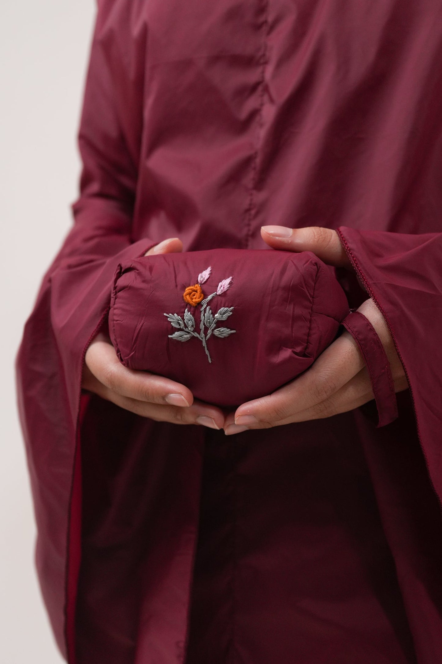 Pocketable Travel Telekung in Cranberry Prayer Wear