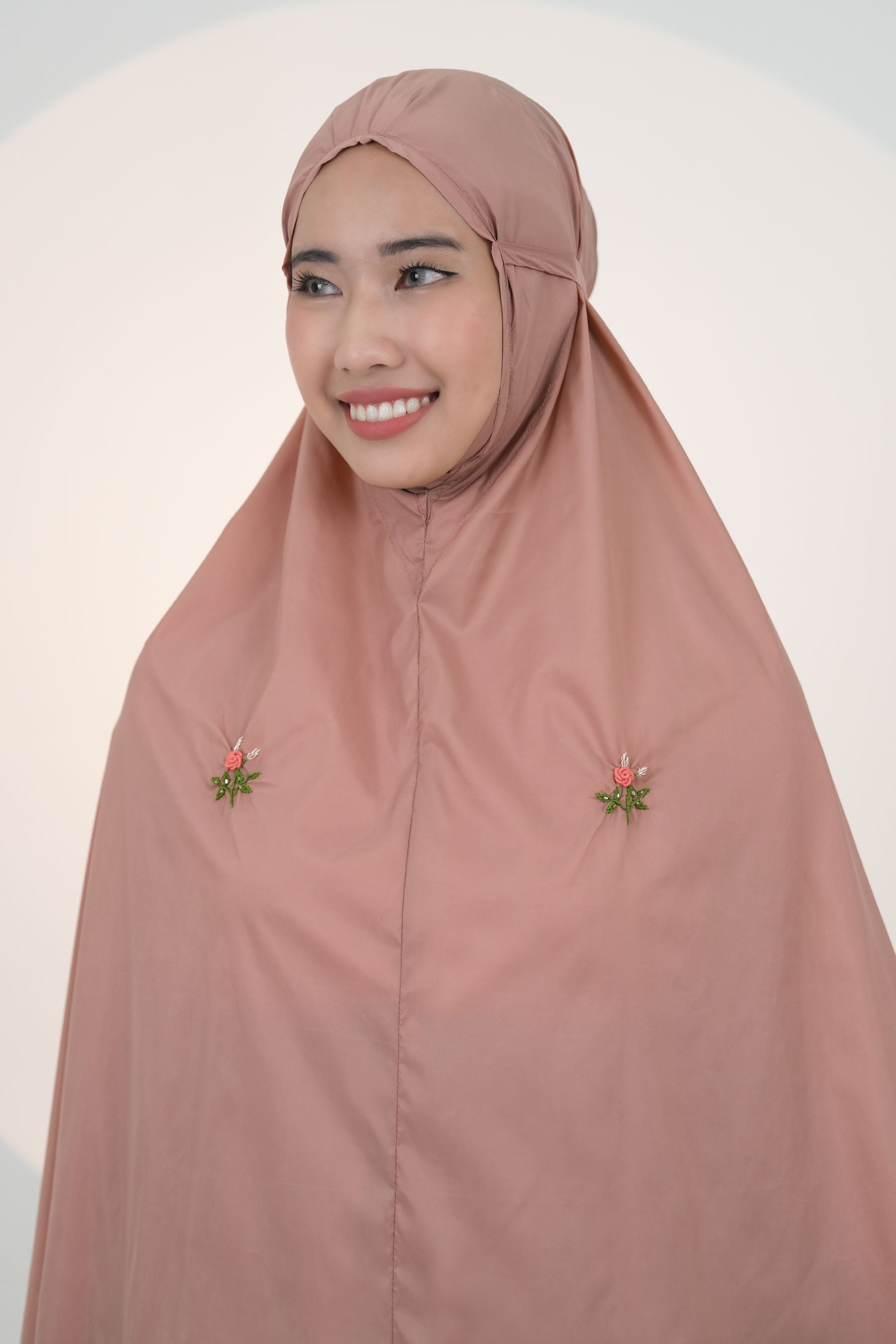 Pocketable Travel Telekung In Pecan Prayer Wear