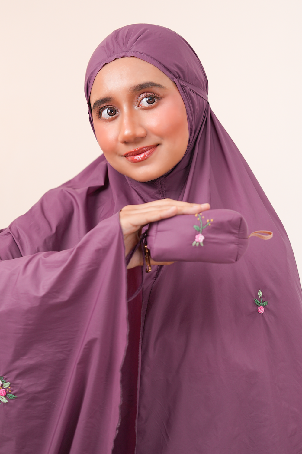 [As Is] The Pocket Tea Grape / XS Prayer Wear