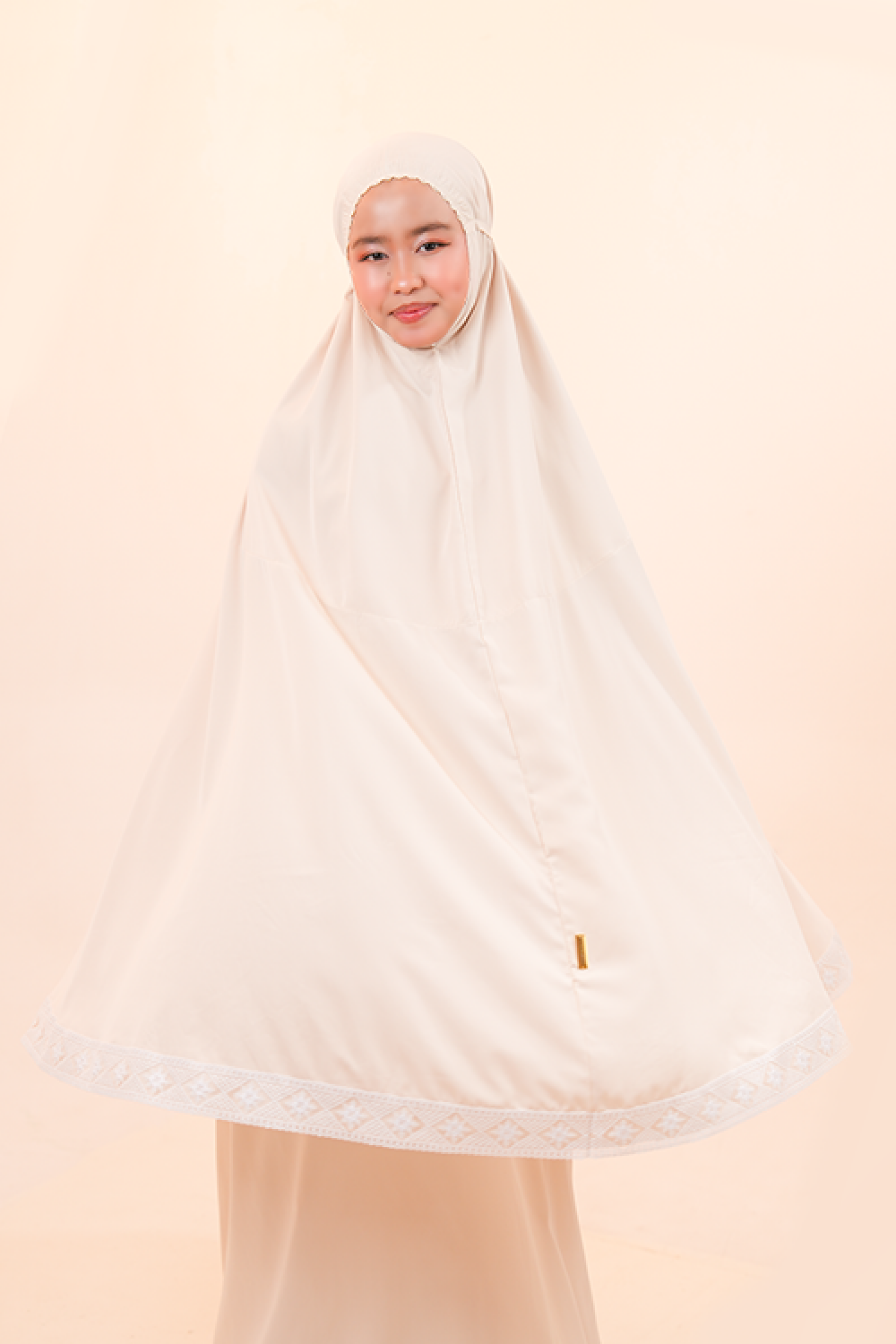 Primrose (Tweens) in Buttermilk Prayer Wear