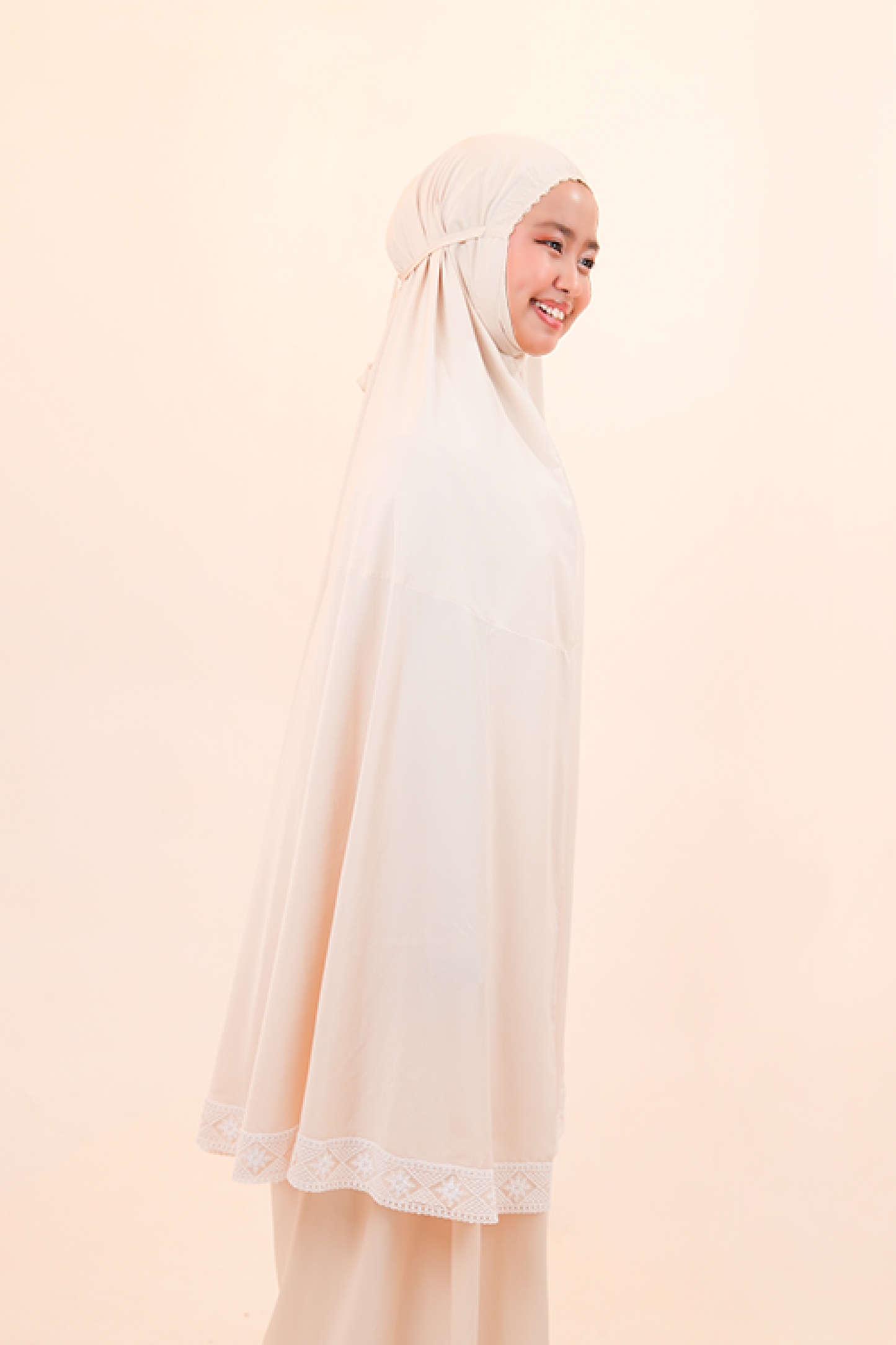 Primrose (Tweens) in Buttermilk Prayer Wear