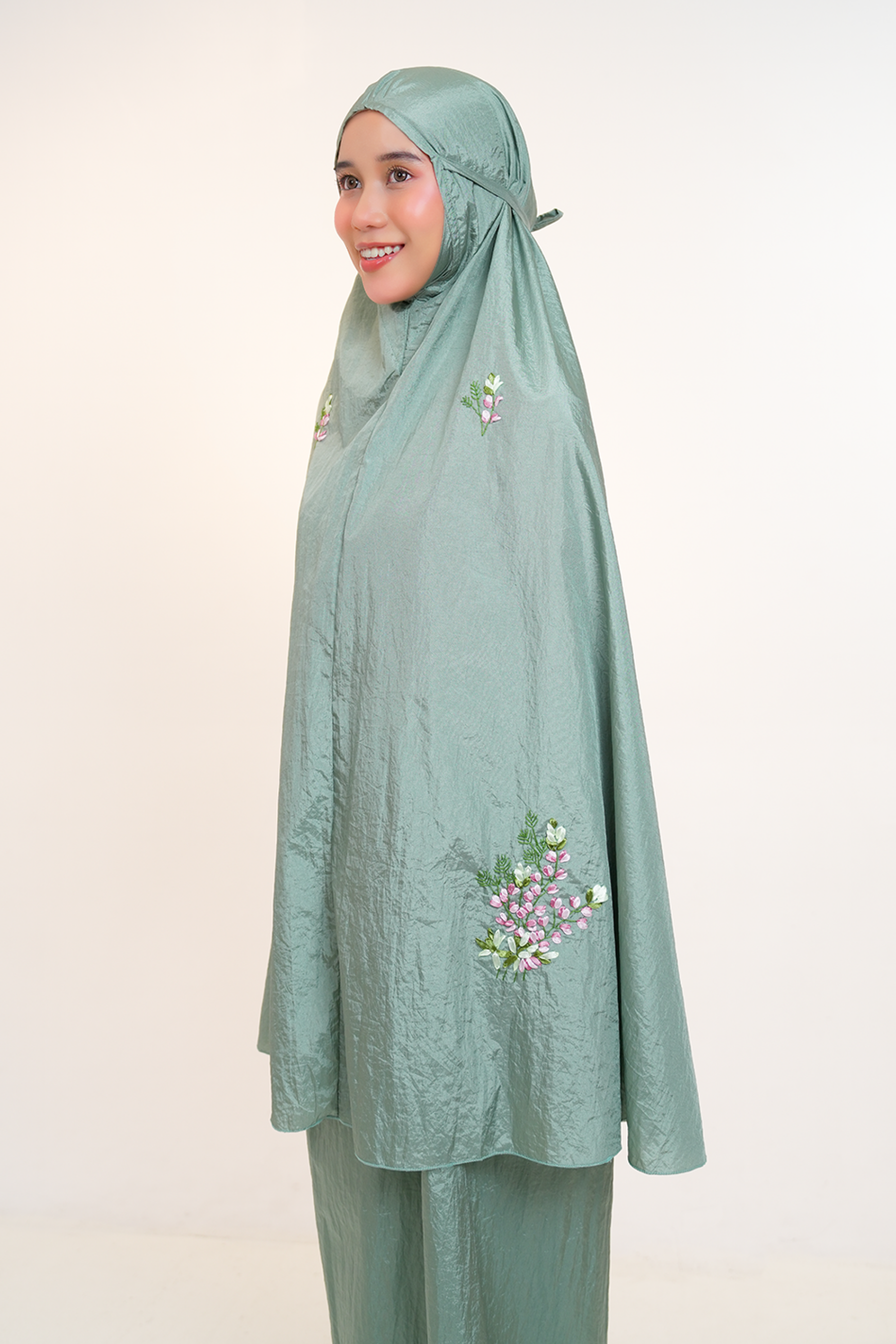 Rosebuds Travel in Green Prayer Wear