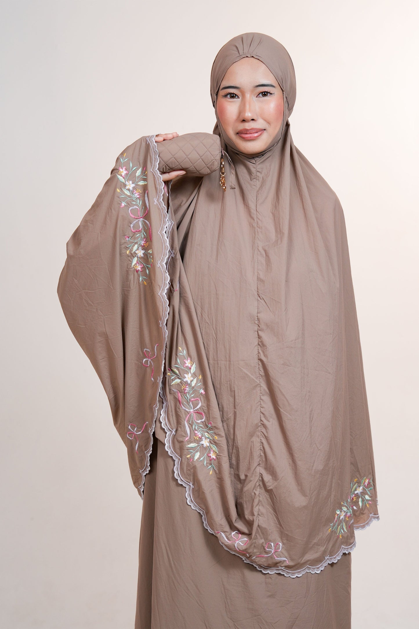 [As Is] Whispered Grace Sagewood / XS Prayer Wear