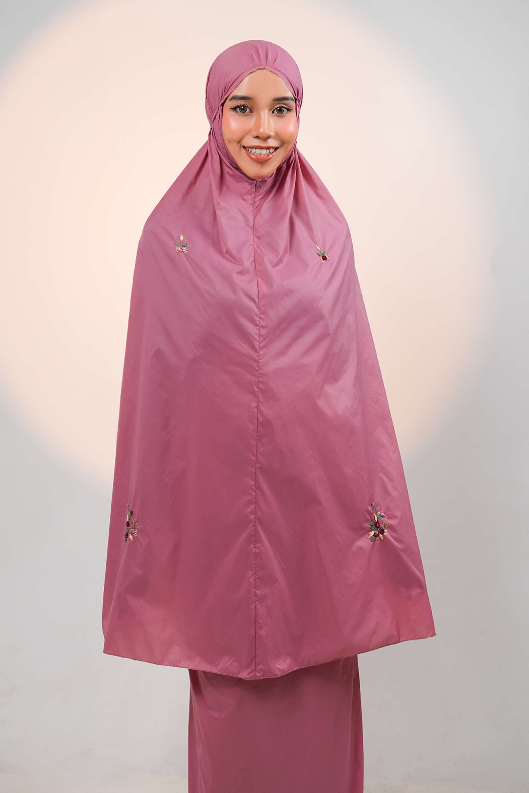 The Pocket Tea in Plum Prayer Wear