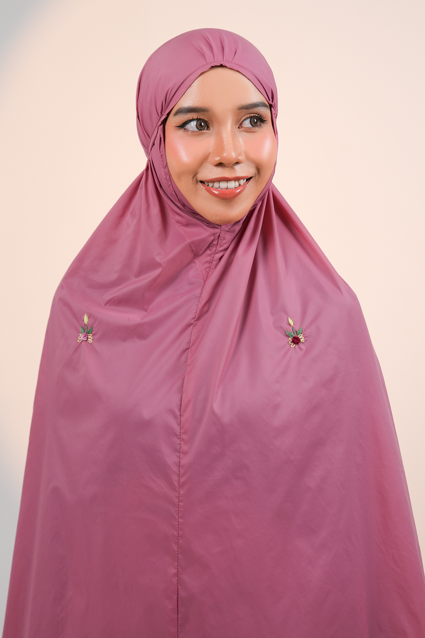 The Pocket Tea in Plum Prayer Wear