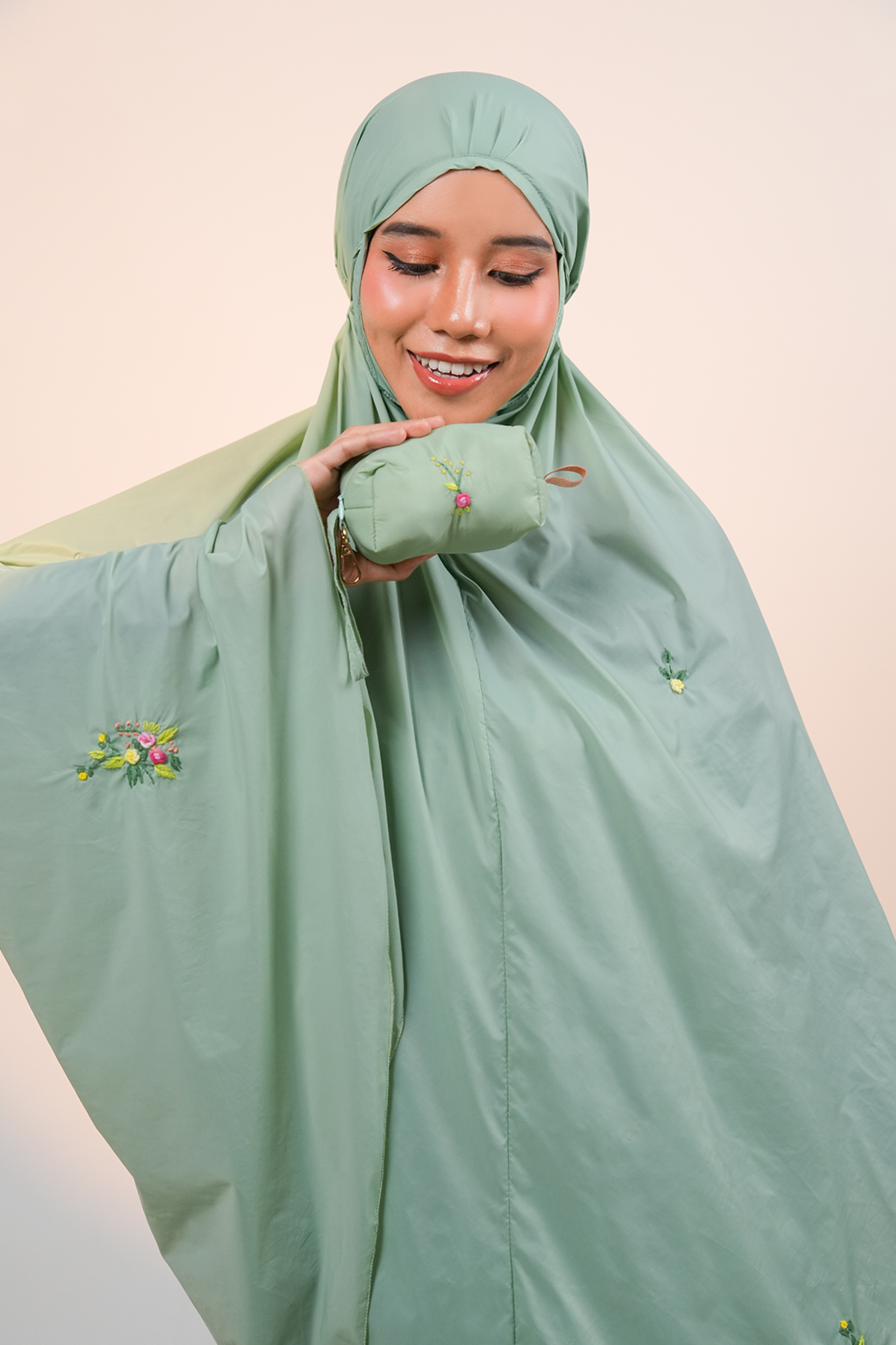 The Pocket Tea in Soft Green Prayer Wear