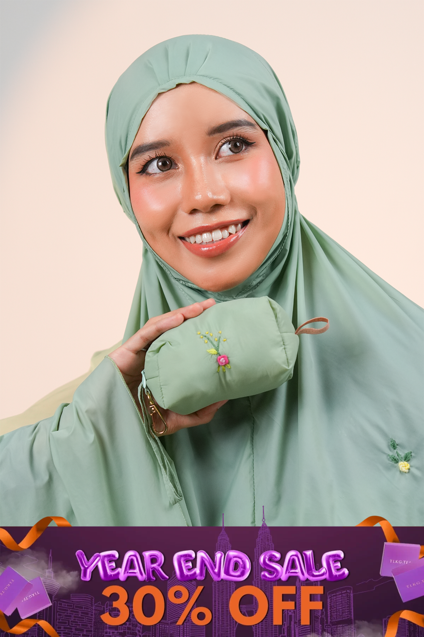 The Pocket Tea in Soft Green Prayer Wear