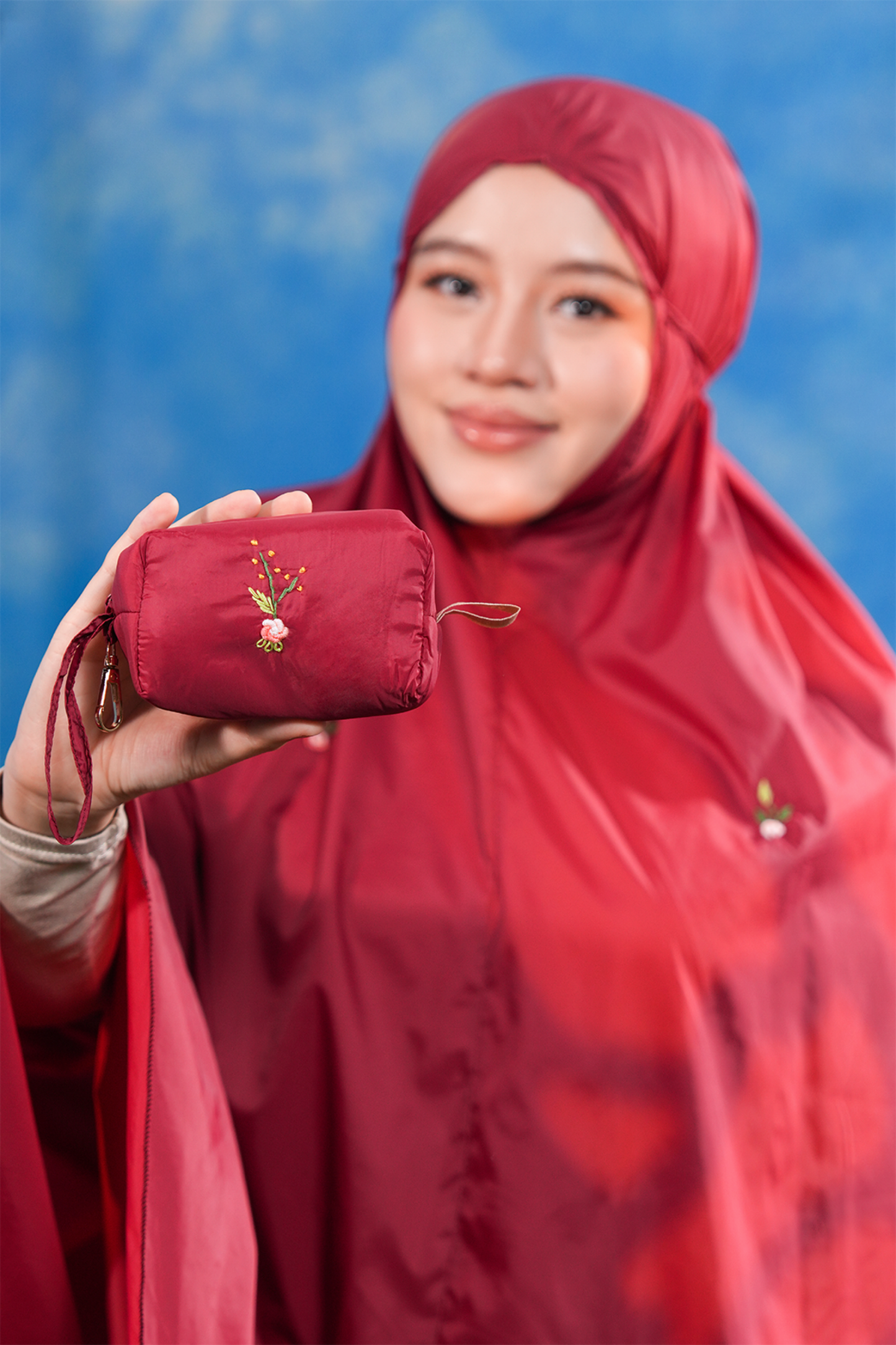The Pocket Tea in Delima Prayer Wear