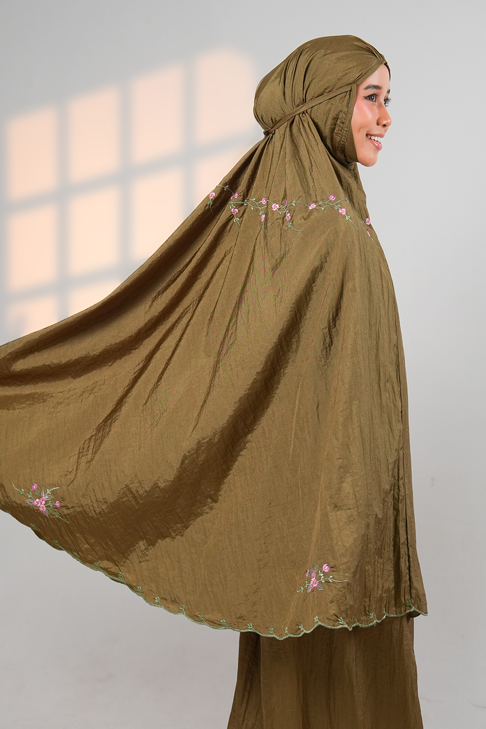 Travel Roses in Sugarcane