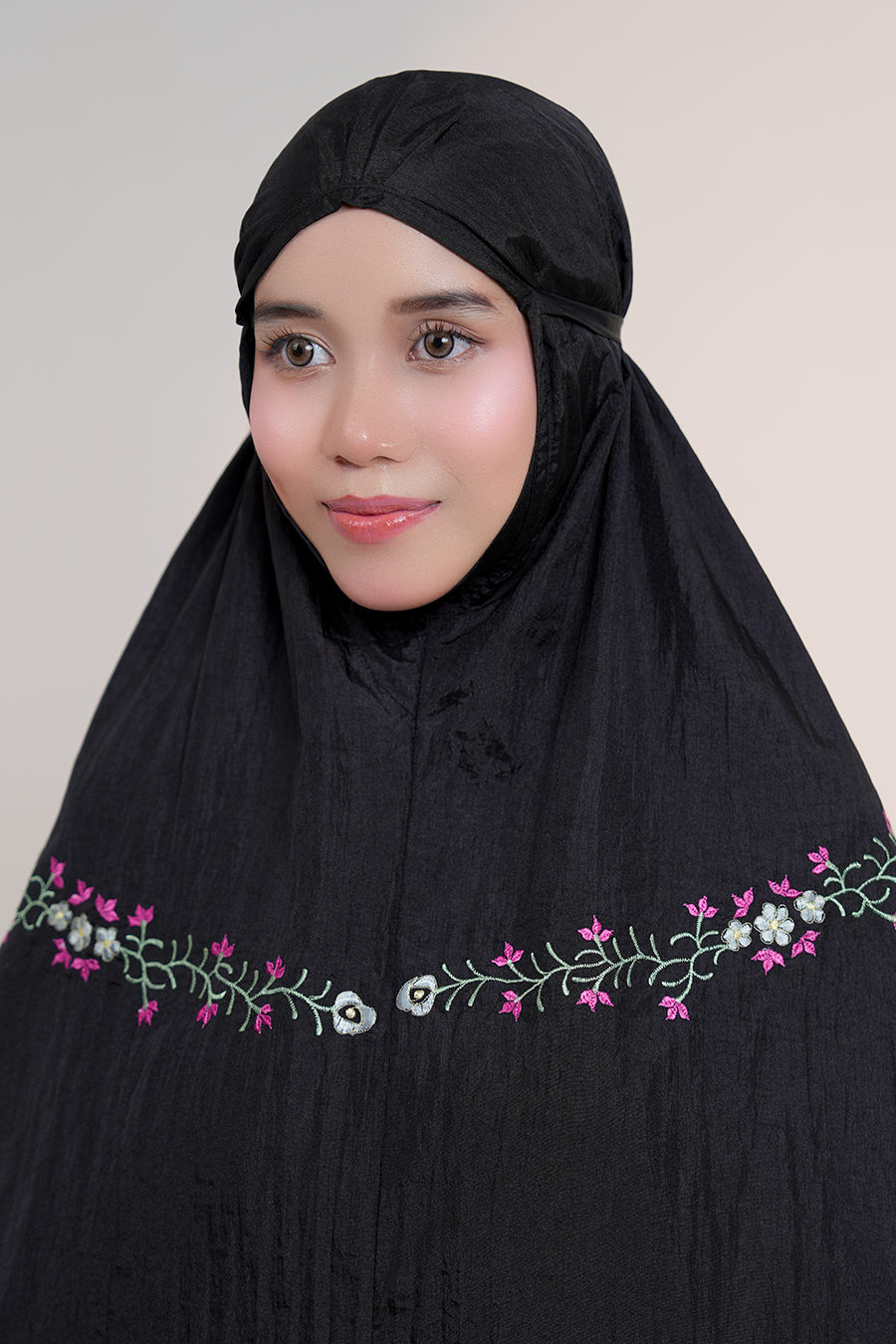 Peony Travel Telekung in Black Prayer Wear