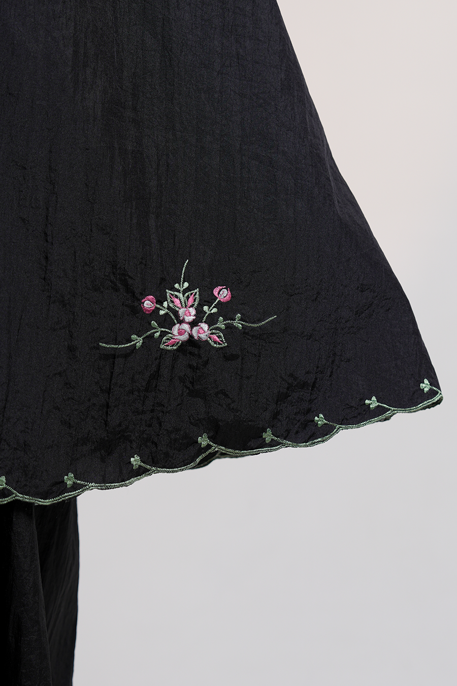 [As Is] Travel Roses Prayer Wear