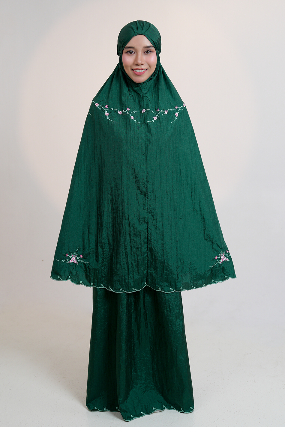 [As Is] Travel Roses Prayer Wear