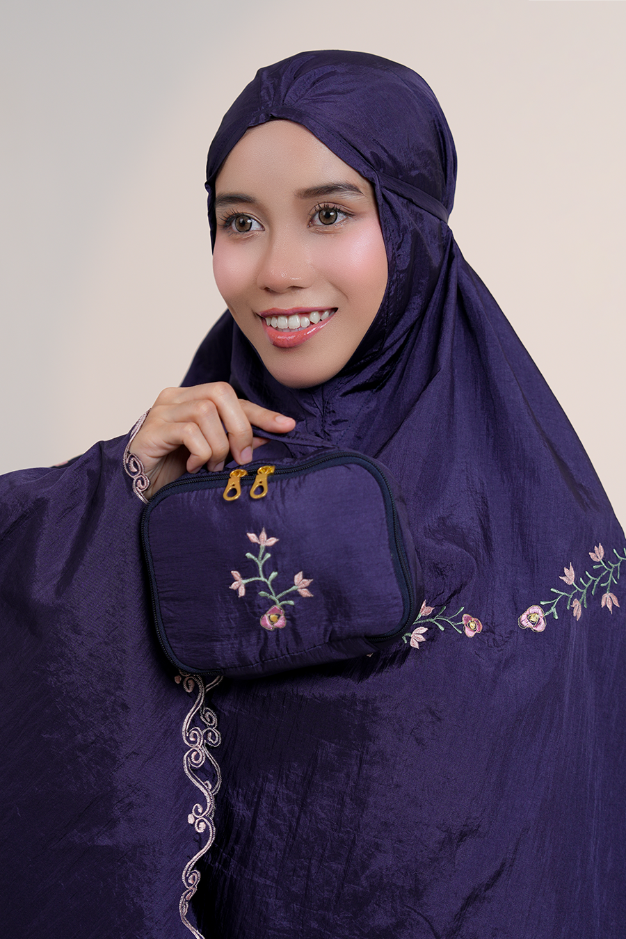 [As Is] Peony Travel Telekung