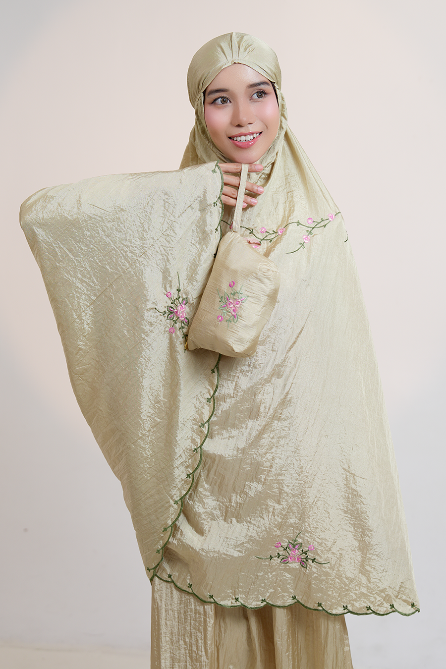 [As Is] Travel Roses Gold / XS Prayer Wear