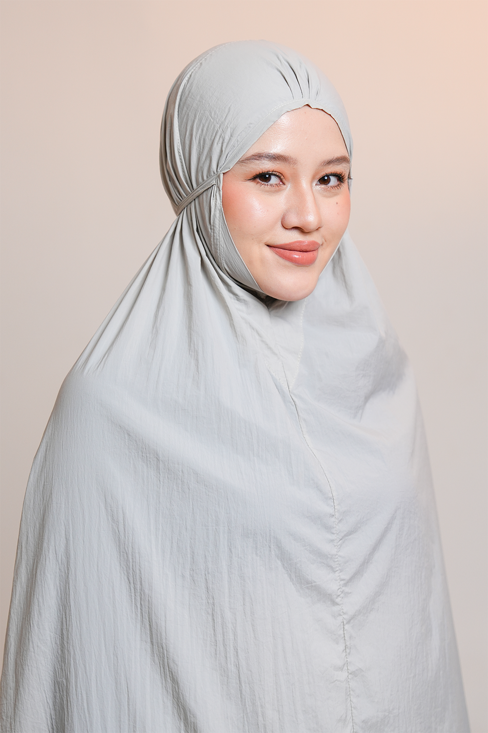 Whispered Grace in Linen Mist